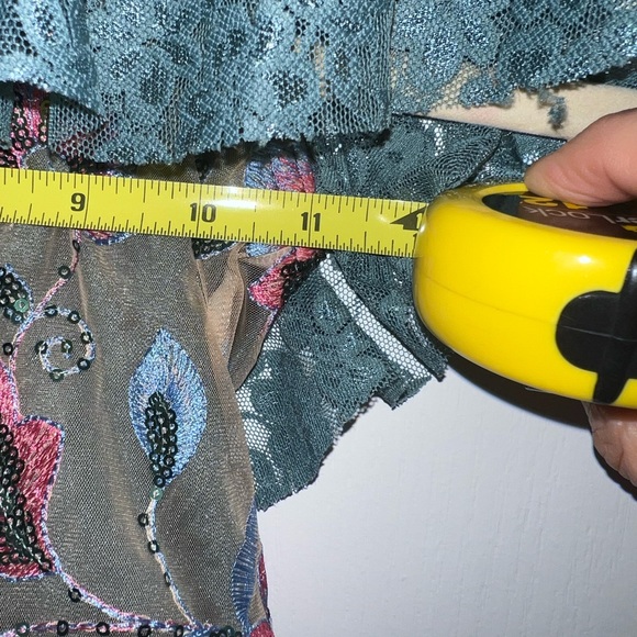 Weissman Two Piece Lace and Embroidered Dance Costume Size MC - Picture 6 of 16